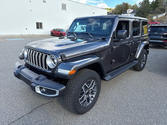 2025 Jeep WRANGLER 4-Door SAHARA