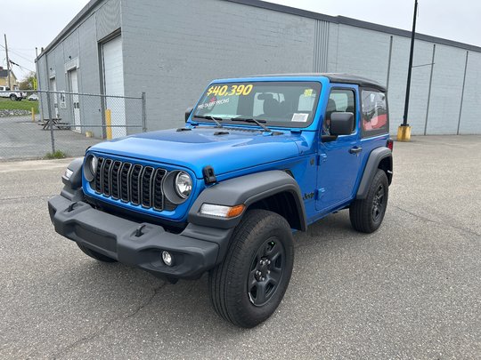 2025 Jeep Wrangler SPORT