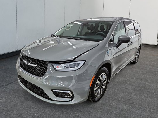 Chrysler Pacifica Hybrid TOURING-L // PLAN OR 425S ENTRETIENS 2023