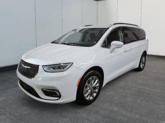 2022 Chrysler Pacifica TOURING L AWD // STOW & GO