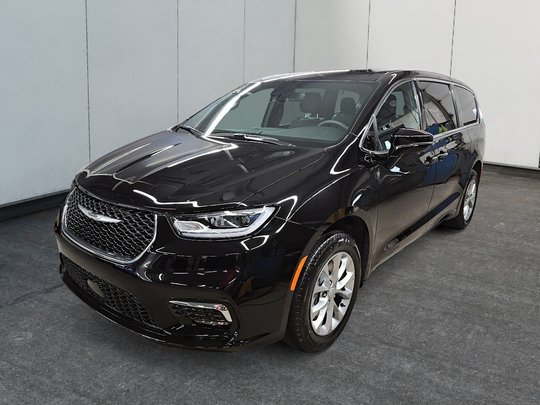 2026 Chrysler Pacifica SELECT AWD