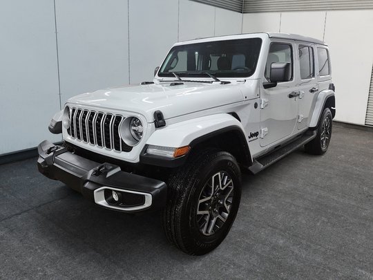 Jeep Wrangler SAHARA 4x4 2025