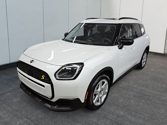 2025 MINI Countryman SE ALL4 // EV
