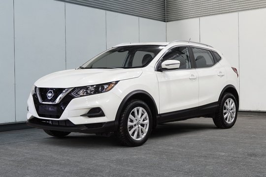 Nissan Qashqai SV AWD // TOIT OUVRANT // SIÈGES CHAUFFANTS 2023