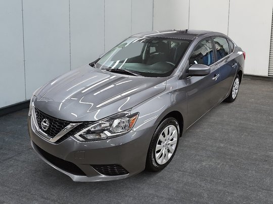 Nissan Sentra SV // AUTOMATIQUE // SIÈGES CHAUFFANTS 2017