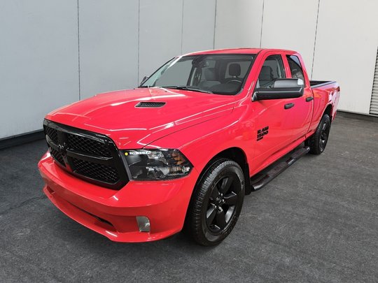 2022 Ram 1500 Classic EXPRESS  // BOÎTE 6.4''