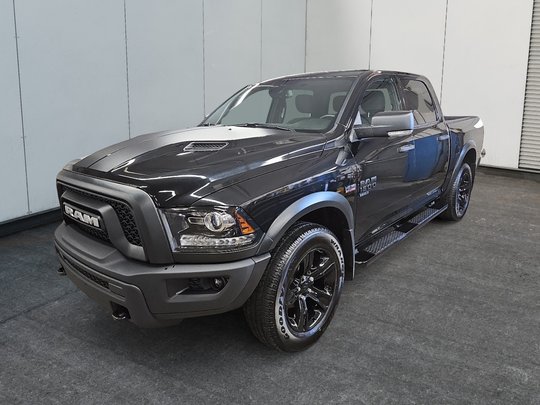 Ram 1500 Classic WARLOCK 4X4 CREW CAB // V8 2024