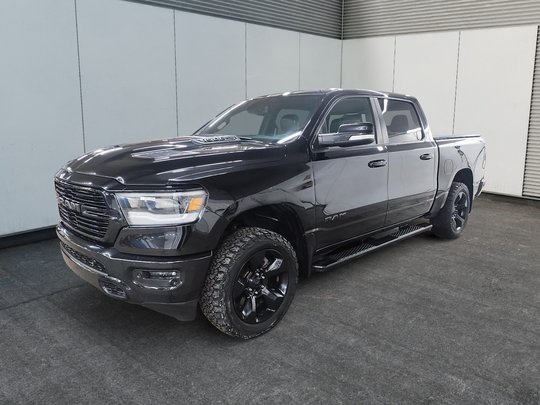 Ram 1500 SPORT 4X4 CREW CAB // TOIT PANO 2019