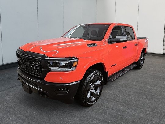 2021 Ram 1500 BIG HORN 4X4 CREW CAB // BUILT TO SERVE
