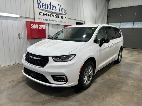 2026 Chrysler Pacifica SELECT AWD