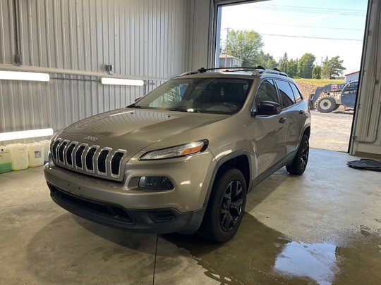 2016 Jeep CHEROKEE SPORT Sport