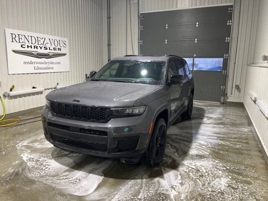 Jeep Grand Cherokee L ALTITUDE 2025