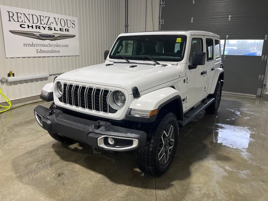 2025 Jeep WRANGLER 4-Door SAHARA