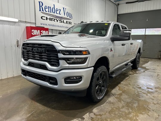2026 Ram 2500 BLACK EXPRESS