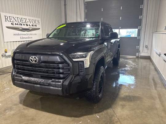 Toyota TUNDRA SR 2024