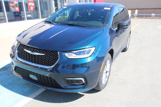 2025 Chrysler Pacifica SELECT AWD
