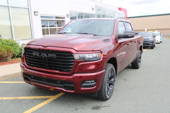 2025 Ram 1500 SPORT