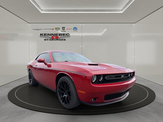 2016 Dodge Challenger SXT Plus