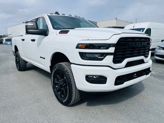 2025 Ram 2500 Big Horn NIGHT EDITION HEMI