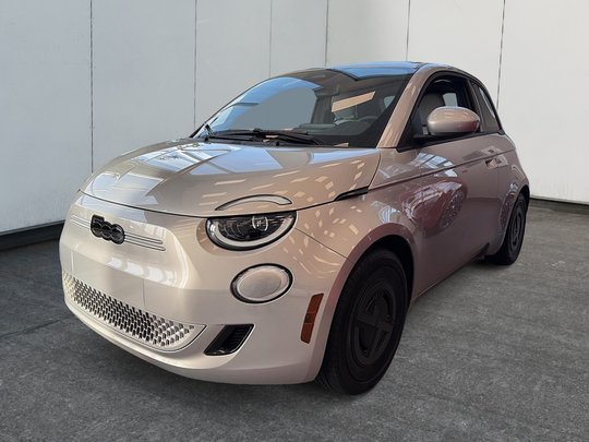 2025 Fiat 500e GIORGIO ARMANI