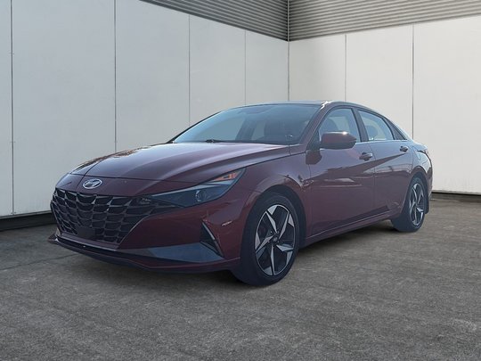 Hyundai Elantra Luxury 2023