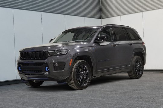 2023 Jeep Grand Cherokee 4xe 30th Anniversary