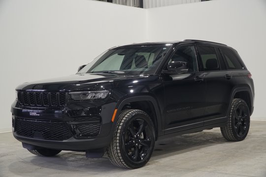 Jeep Grand Cherokee Altitude 2024