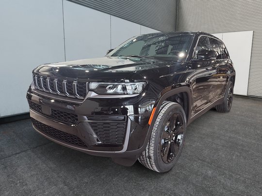 2026 Jeep Grand Cherokee ALTITUDE