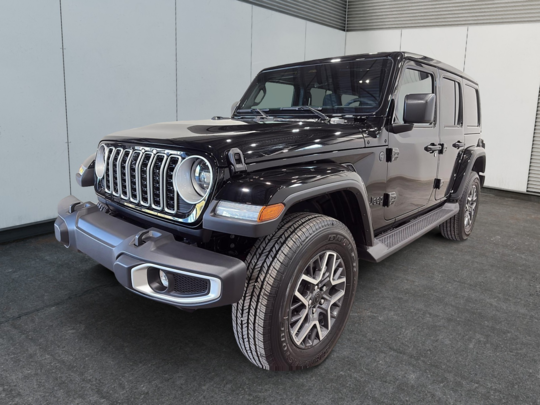Jeep Wrangler 4-Door SAHARA 2025