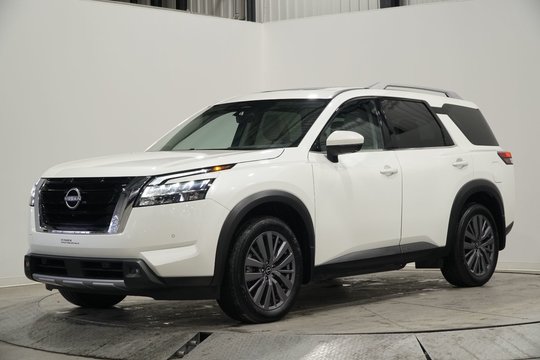 2023 Nissan Pathfinder SL AWD