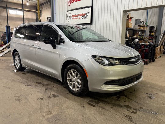 2026 Chrysler Grand Caravan SXT Front wheel drive