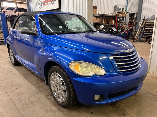2006 Chrysler PT Cruiser Touring Convertible