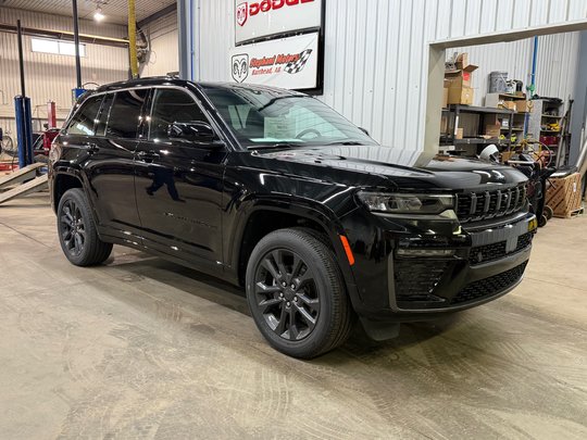 2026 Jeep Grand Cherokee LIMITED RESERVE