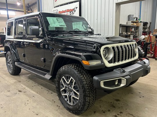 2026 Jeep Wrangler 4-Door SAHARA