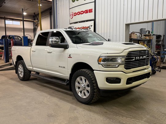2024 Ram 3500 Laramie Crew 4x4 6'4 box