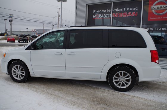 Used 2016 Dodge Grand Caravan Sxt Winter Tires On In Amos