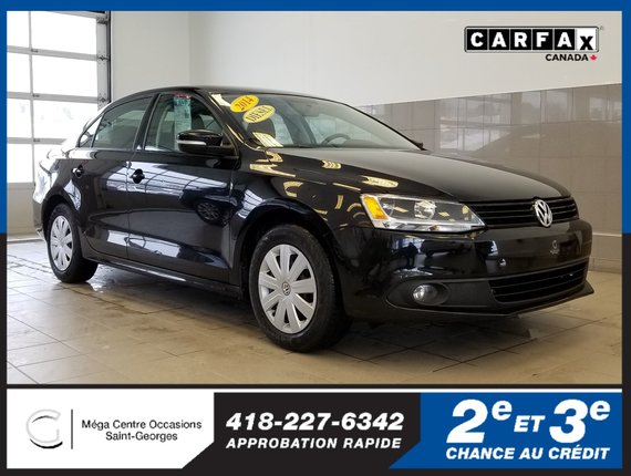 Volkswagen Jetta Sedan TRENDLINE + / Turbo Diesel 2.0L / Attache-remorque 2014