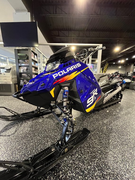 Polaris POLARIS Patriot 9R RMK Khaos Slash 146 2023 70e anniversaire 2025