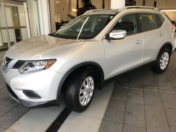 Nissan ROGUE S/SL/SV 2016