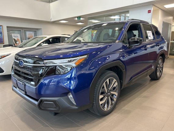 2025 Subaru Forester PREMIER
