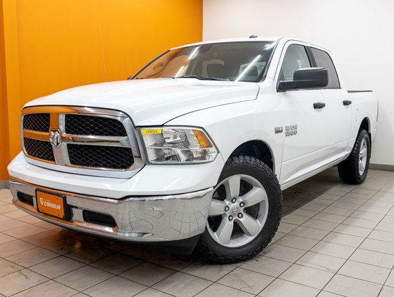 Ram 1500 Classic SLT CREW 4X4 *V8 5.7L HEMI* BEDLINER BLUETOOTH USB 2022