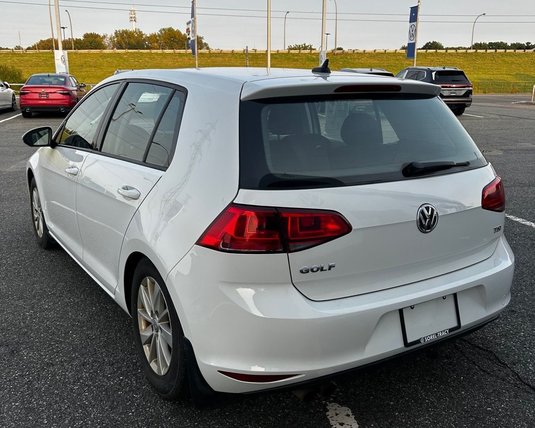 Volkswagen Golf  2016