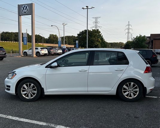 Volkswagen Golf  2016