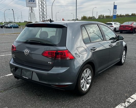 Volkswagen Golf  2017