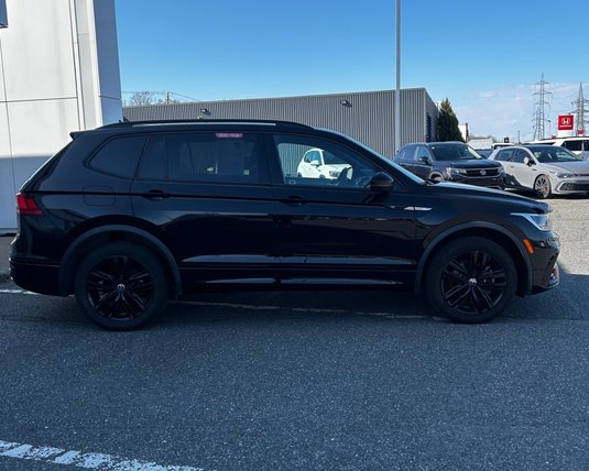 Volkswagen Tiguan Comfortline R-Line Black Edition 2022