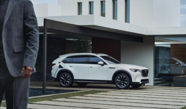 2025 Mazda CX-90 PHEV: The Plug-In Hybrid SUV That Combines Power and Efficiency