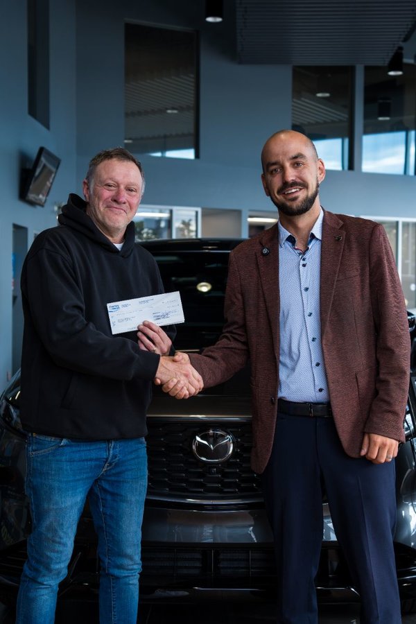 Chambly Mazda Donates $1,910 to Maison Stéphane Fallu