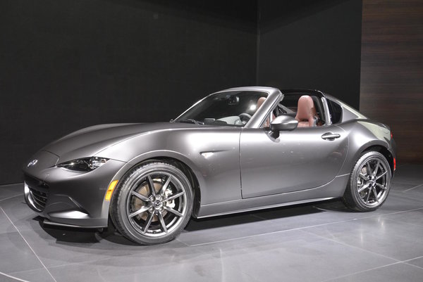 Ça sent le printemps avec le tout nouveau MX-5 2019!