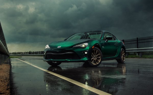 Meet Toyota’s Latest Green Car