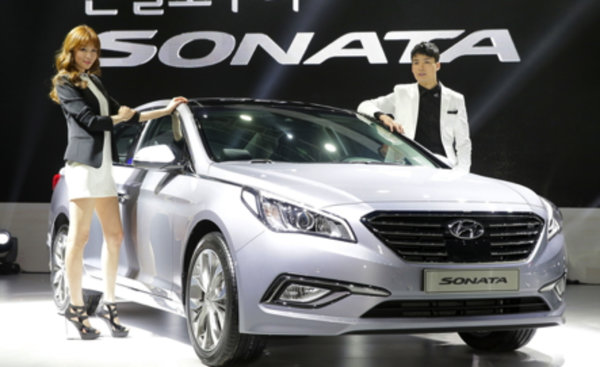 Hyundai Sonata 2015 : le luxe à la portée de tous!